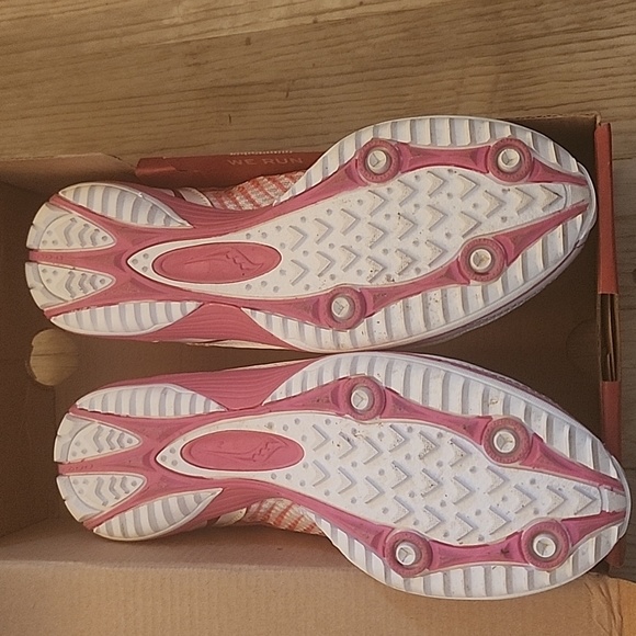 Saucony KILKENNY XC5 FlA size 7 sneakers - Picture 2 of 6